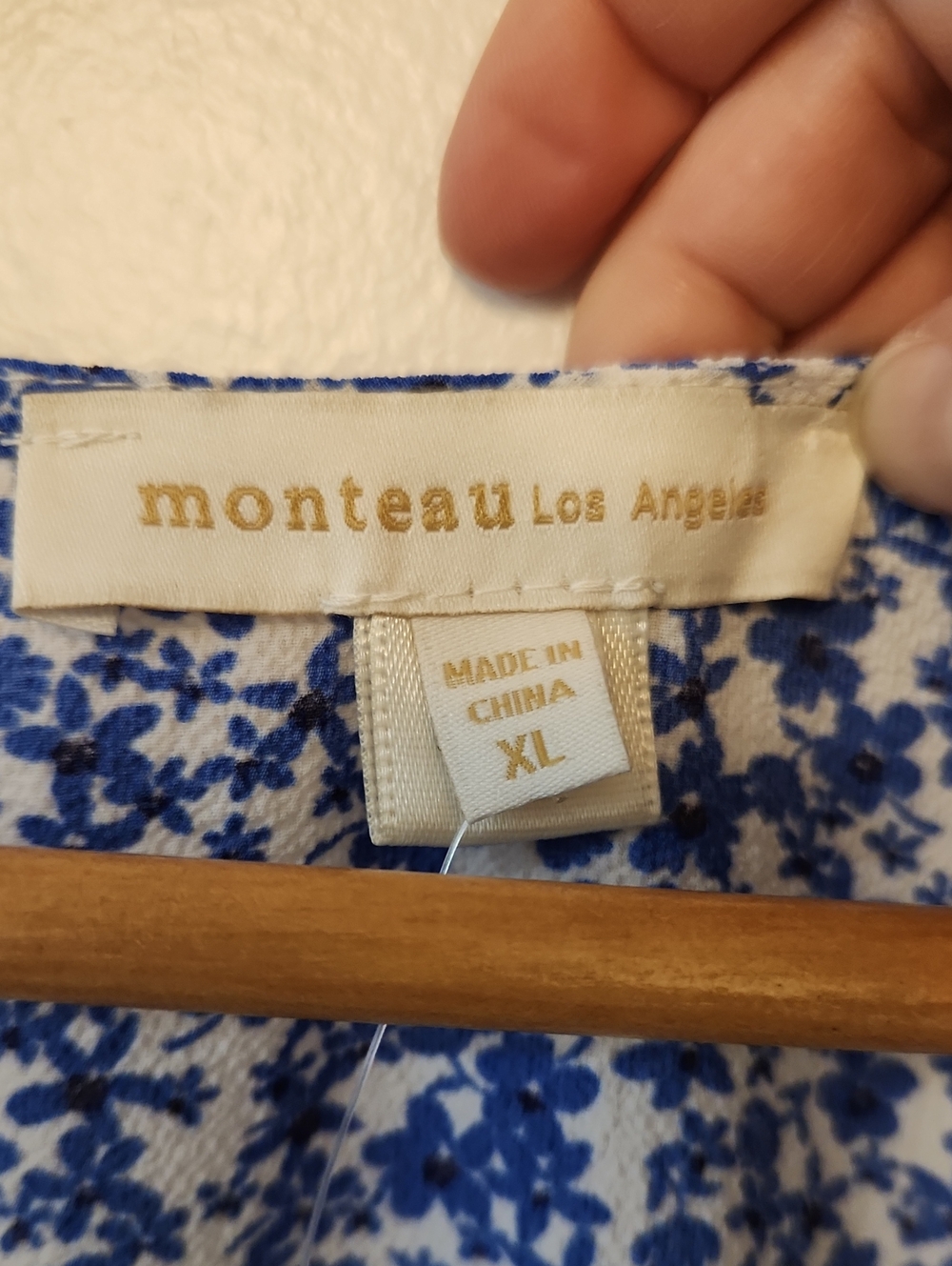Monteau Faux Wrap Blouse (Misses XL) - Picture 4 of 7